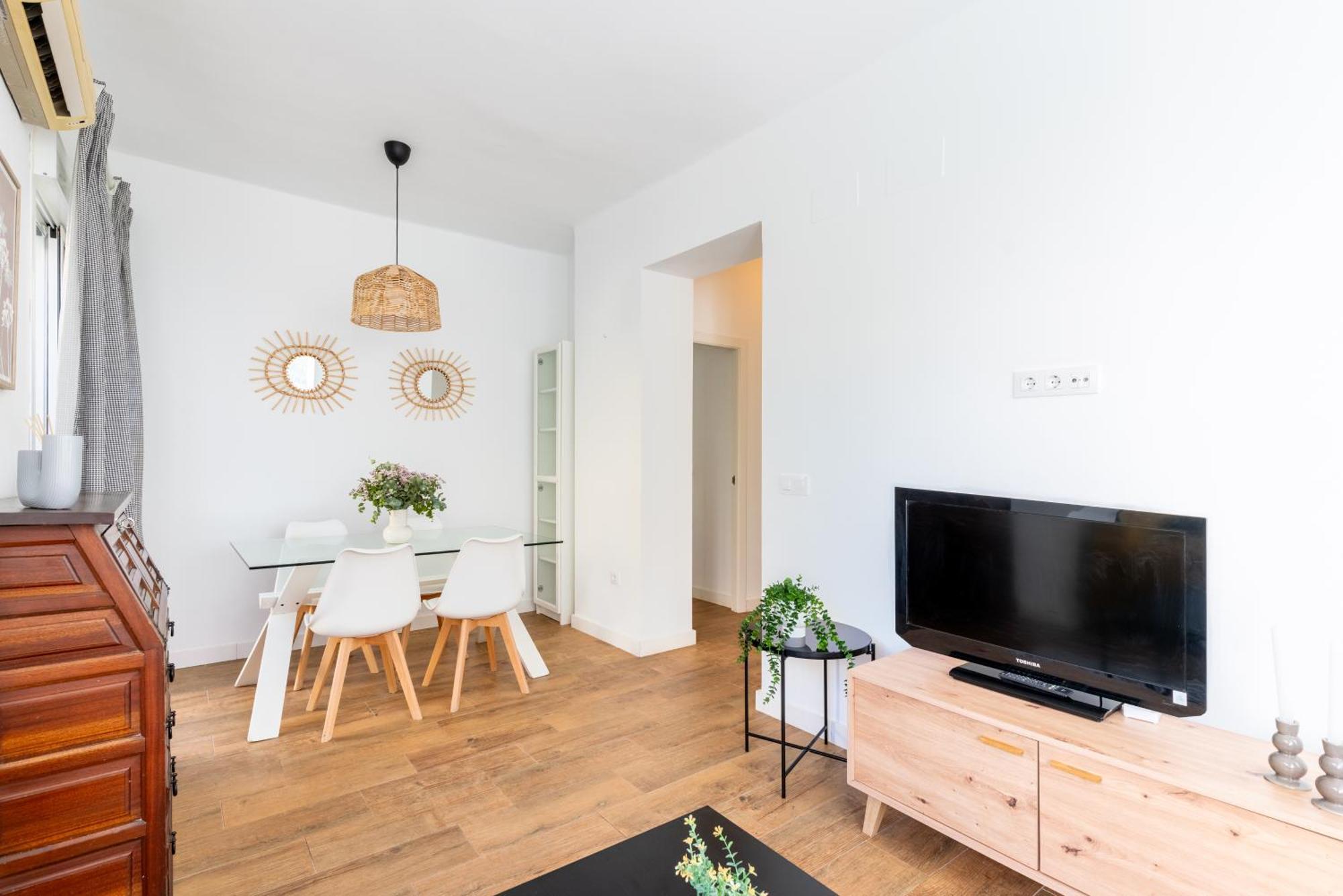 Confortable Apto. 3 Habitaciones เซบีญา ภายนอก รูปภาพ