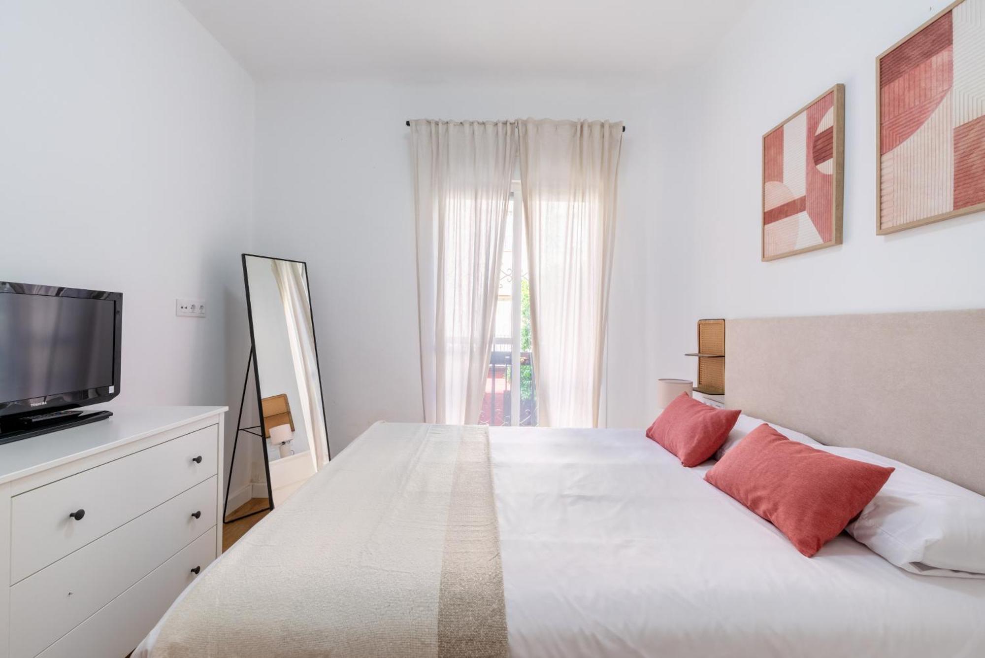 Confortable Apto. 3 Habitaciones เซบีญา ภายนอก รูปภาพ